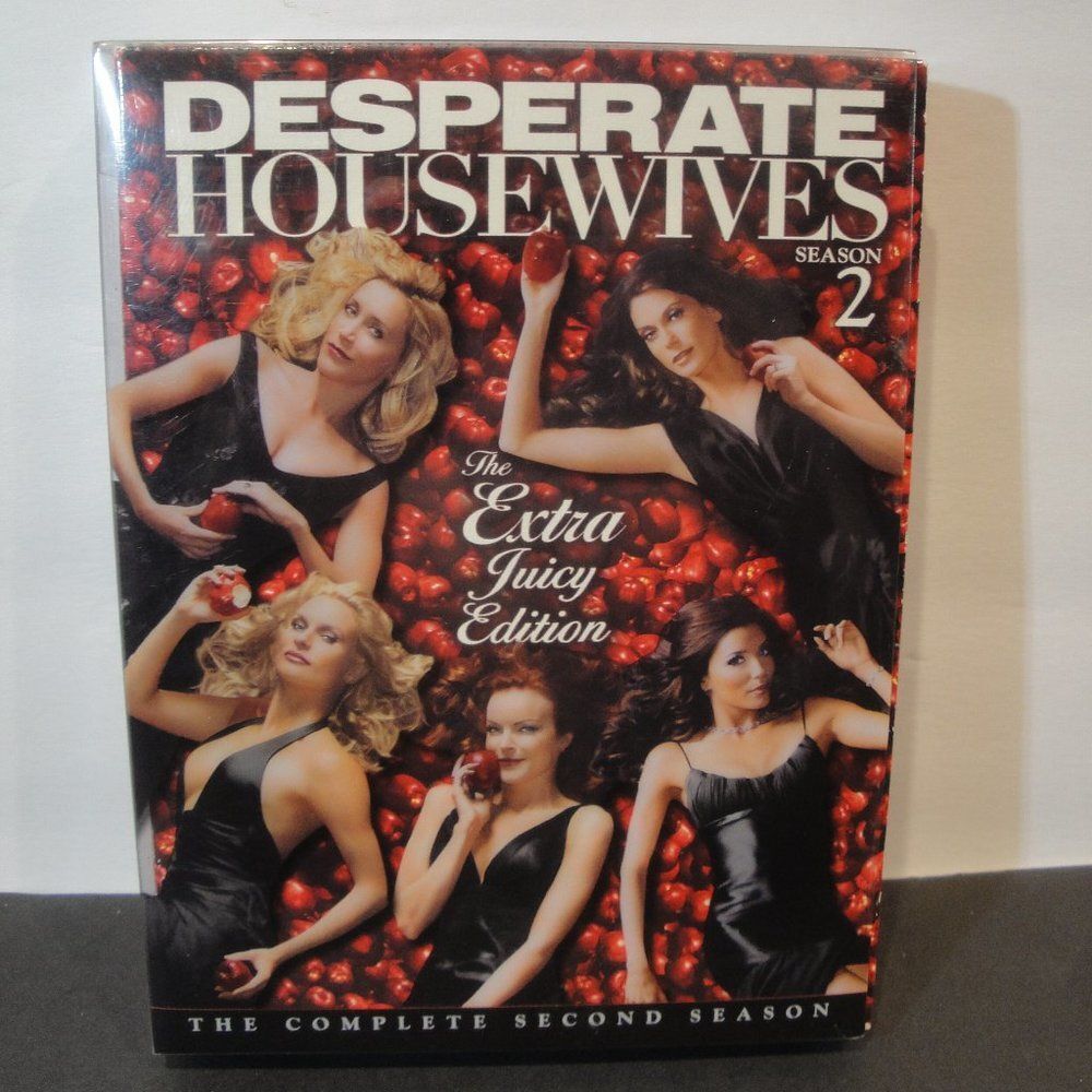 Desperate Housewives---Complete Season 2 DVD Set